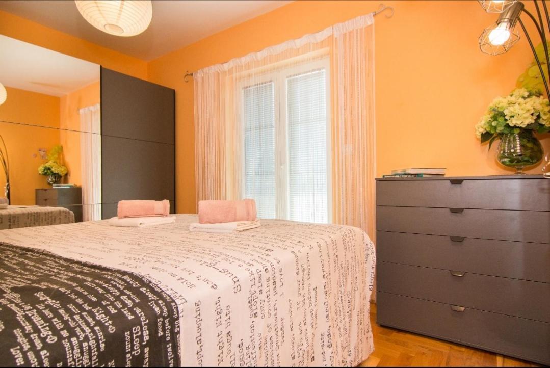 Apartment Antonella Fasana Фажана Екстер'єр фото