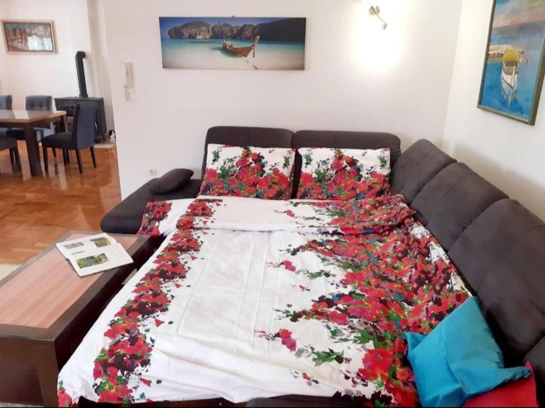 Apartment Antonella Fasana Фажана Екстер'єр фото
