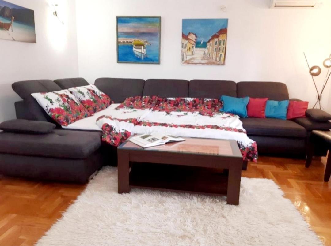 Apartment Antonella Fasana Фажана Екстер'єр фото